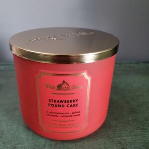 Bath & Body Works " Strawberry Pound Cake" 3-Wick Candle